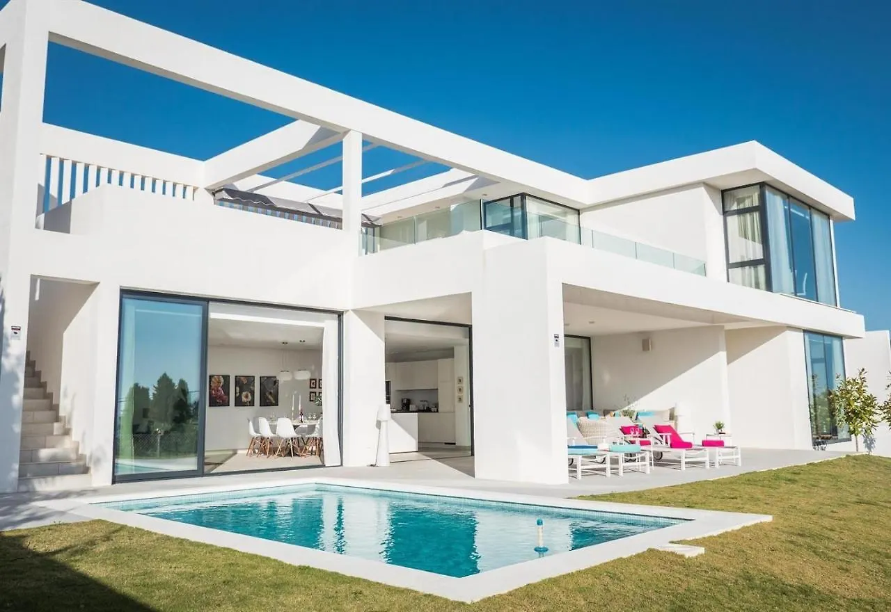Oasis - Luxury Villa Benalmadena