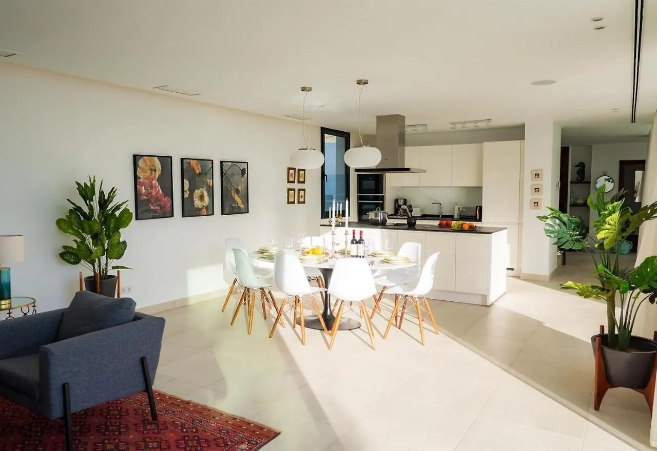 Oasis - Luxury Villa Benalmadena 0*,